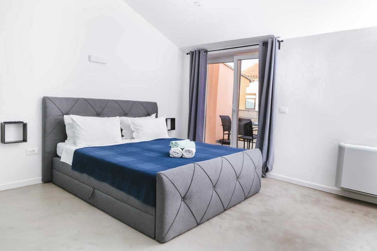 M9 Rooms Izola Exterior foto
